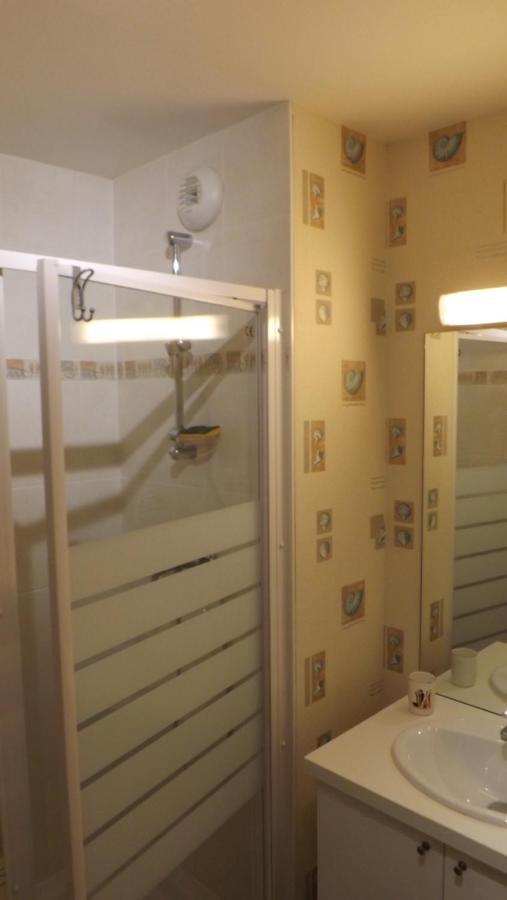 Appartement T2 ,parking privé,terrasse, 10 mns à pieds de la cité corsaire et ses plages Saint-Malo Exterior foto