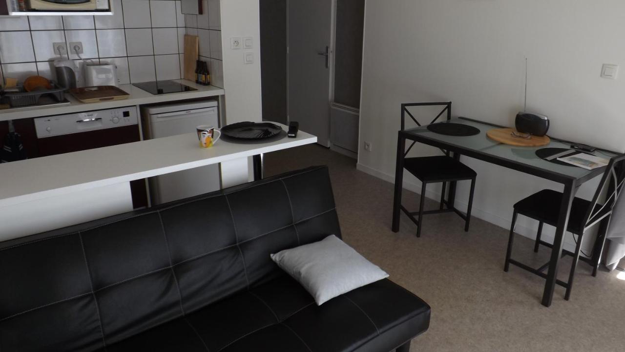 Appartement T2 ,parking privé,terrasse, 10 mns à pieds de la cité corsaire et ses plages Saint-Malo Exterior foto