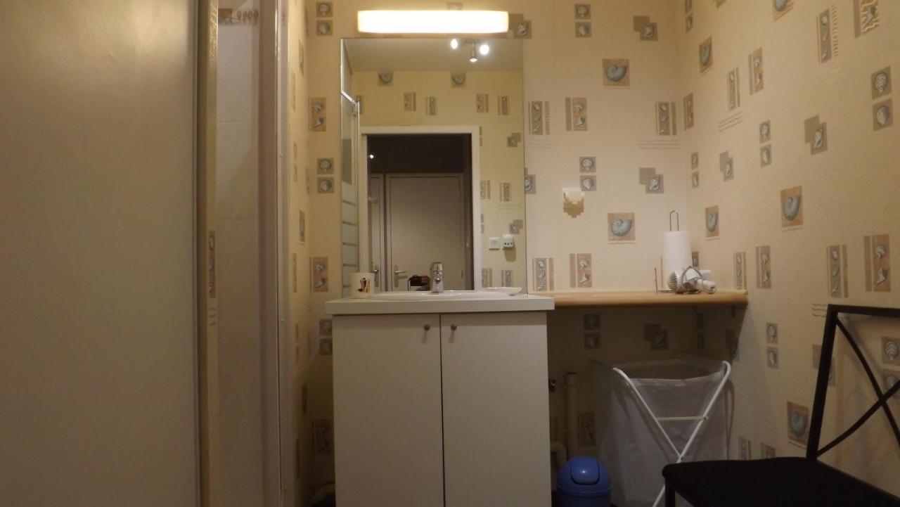 Appartement T2 ,parking privé,terrasse, 10 mns à pieds de la cité corsaire et ses plages Saint-Malo Exterior foto
